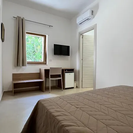 Montegrappa Garden Bed & Breakfast 3*